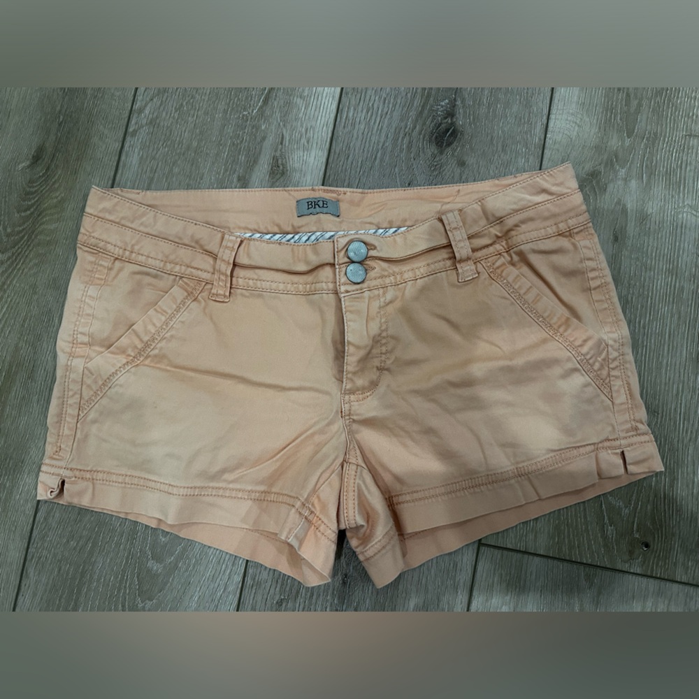 Orange shorts